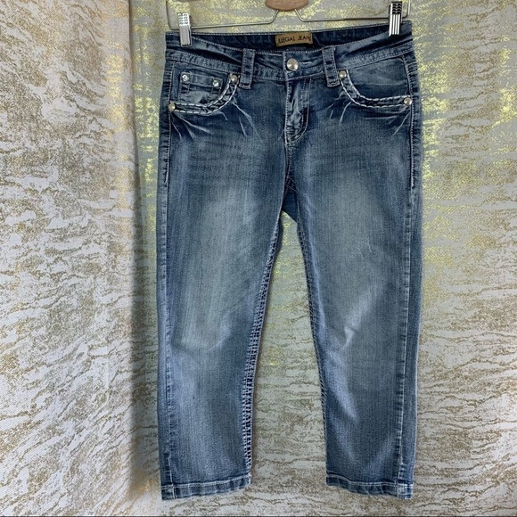 ILLEGAL Jeans Light Blue Wash Studded Women’s Capris Jeans Size 3 - Picture 4 of 12